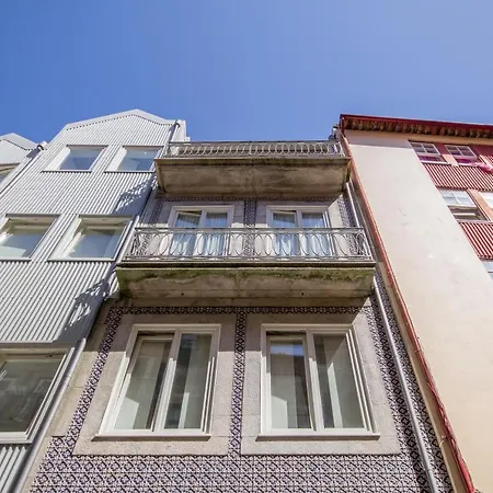 Apartment In Ribeira Neighborhood *