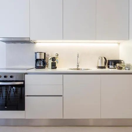 Apartment In Ribeira Neighborhood *